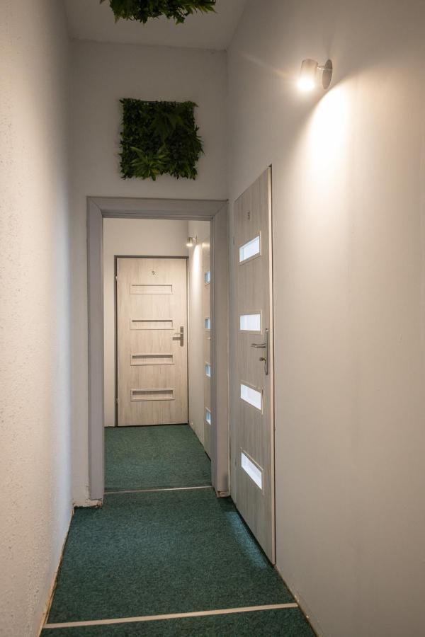 Kosciuszki Street Hostel Вроцлав Екстер'єр фото