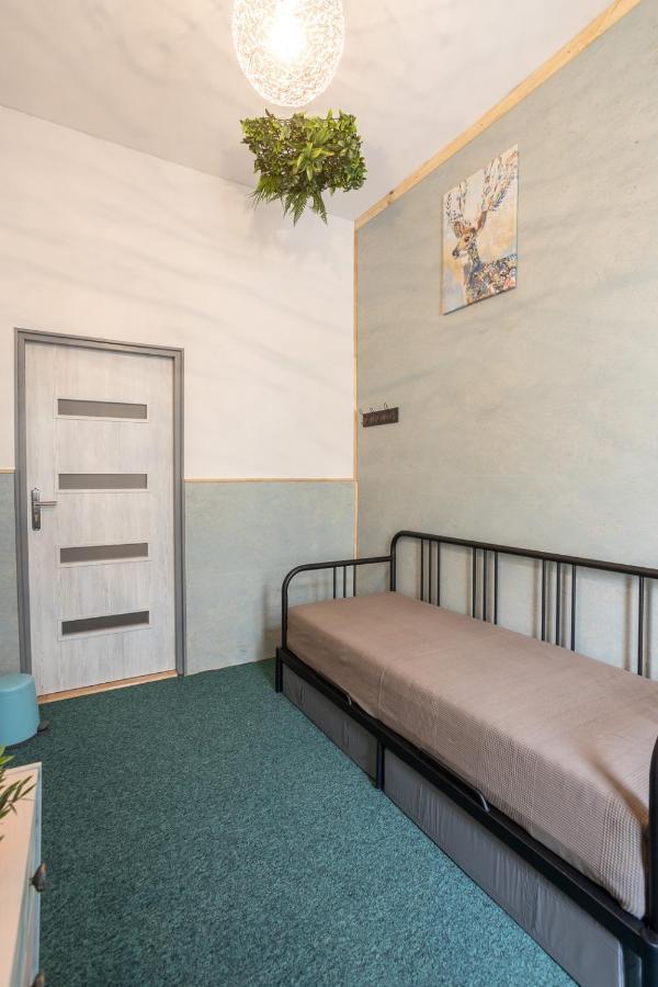 Kosciuszki Street Hostel Вроцлав Екстер'єр фото