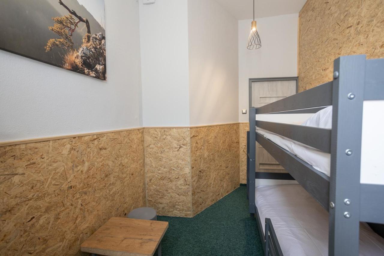 Kosciuszki Street Hostel Вроцлав Екстер'єр фото